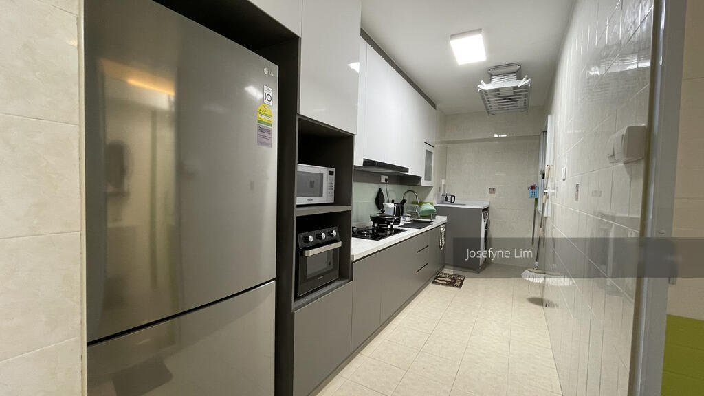 Blk 383 Bukit Batok West Avenue 5 (Bukit Batok), HDB 4 Rooms #279042581